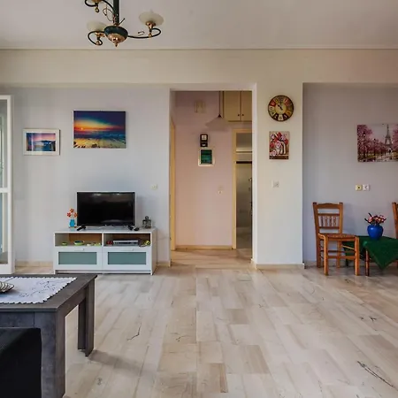 Seaview Retreat - Summer Cosy Nest 아파트 *